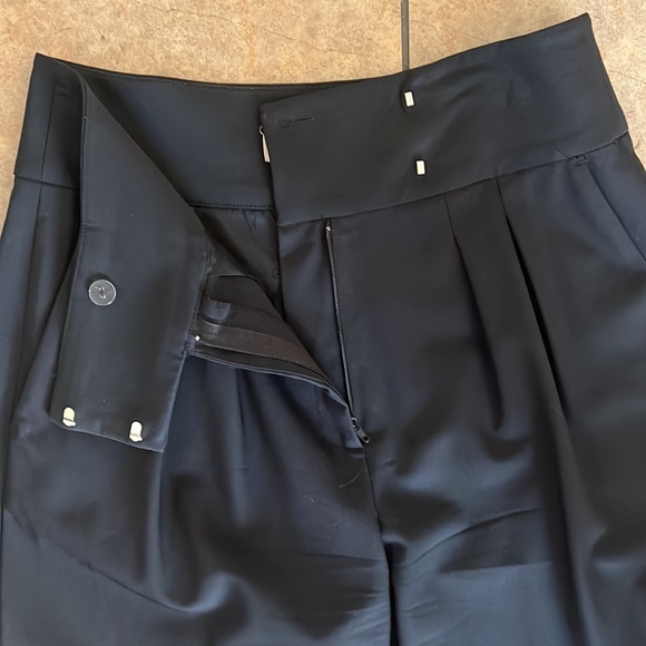 Michael Kors Cropped Trousers - Picture 4 of 8